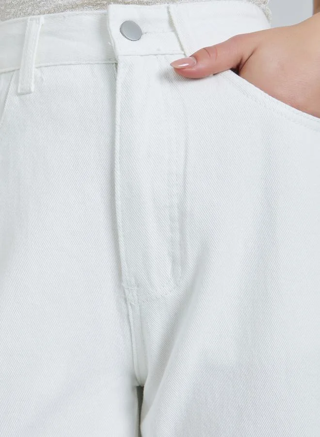 ستايلي جينز بأرجل واسعة وجيوب